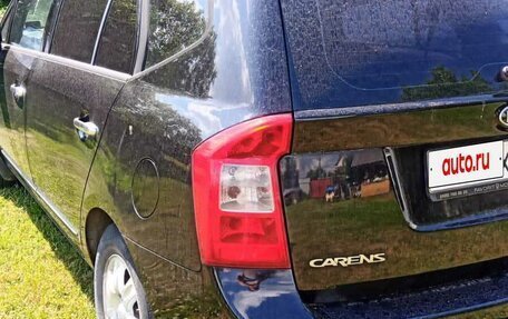 KIA Carens III (RP), 2009 год, 850 000 рублей, 3 фотография
