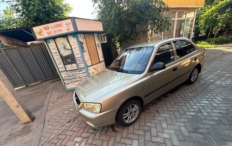 Hyundai Accent II, 2004 год, 377 000 рублей, 2 фотография