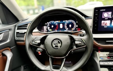 Skoda Kodiaq I, 2023 год, 3 699 000 рублей, 11 фотография