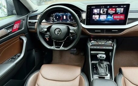 Skoda Kodiaq I, 2023 год, 3 699 000 рублей, 12 фотография