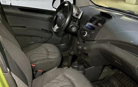 Chevrolet Spark III, 2013 год, 620 000 рублей, 5 фотография