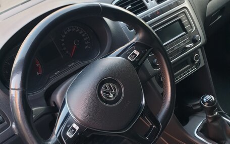 Volkswagen Polo VI (EU Market), 2016 год, 970 000 рублей, 14 фотография