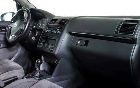 Volkswagen Touran III, 2013 год, 950 000 рублей, 11 фотография