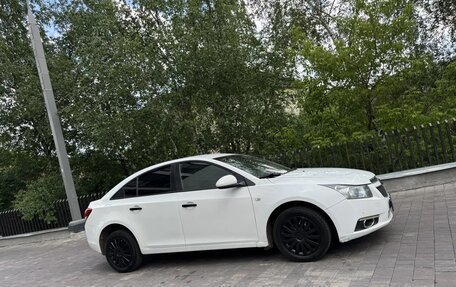 Chevrolet Cruze II, 2012 год, 525 000 рублей, 3 фотография