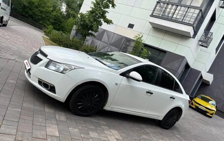 Chevrolet Cruze II, 2012 год, 525 000 рублей, 2 фотография
