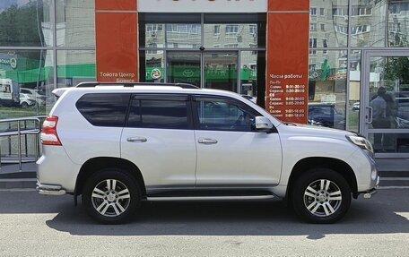Toyota Land Cruiser Prado 150 рестайлинг 2, 2014 год, 3 600 000 рублей, 4 фотография