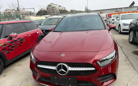 Mercedes-Benz A-Класс, 2022 год, 1 599 004 рублей, 2 фотография
