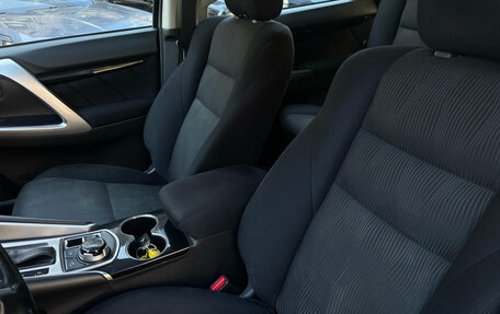 Mitsubishi Pajero Sport III рестайлинг, 2019 год, 2 639 000 рублей, 12 фотография