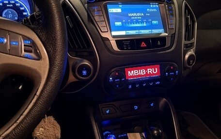 Hyundai ix35 I рестайлинг, 2012 год, 1 300 000 рублей, 9 фотография