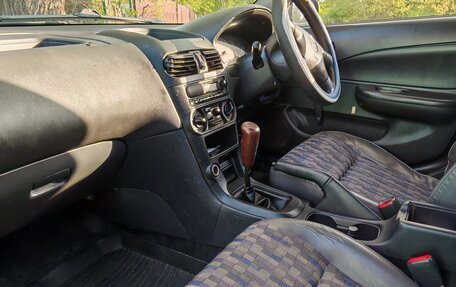 Mazda Familia Y11, 2000 год, 470 000 рублей, 5 фотография