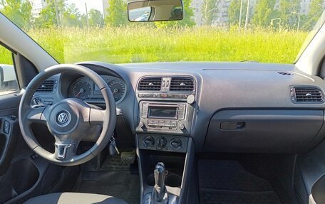 Volkswagen Polo VI (EU Market), 2012 год, 670 000 рублей, 15 фотография