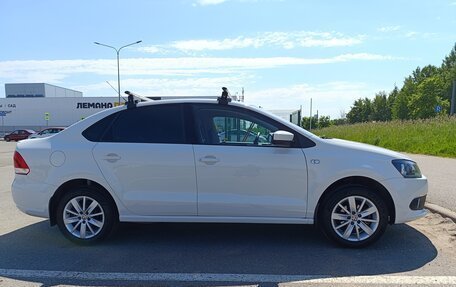 Volkswagen Polo VI (EU Market), 2012 год, 670 000 рублей, 24 фотография