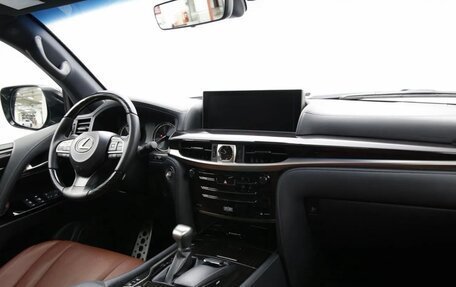 Lexus LX III, 2019 год, 8 100 000 рублей, 13 фотография