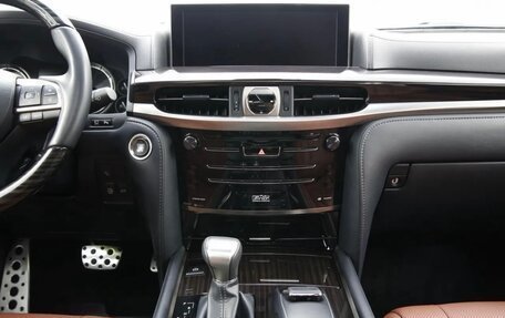 Lexus LX III, 2019 год, 8 100 000 рублей, 19 фотография