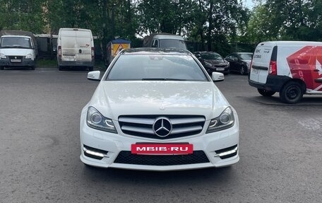 Mercedes-Benz C-Класс, 2012 год, 1 800 000 рублей, 2 фотография