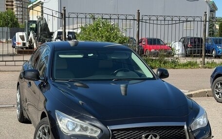Infiniti Q50 I рестайлинг, 2014 год, 1 590 000 рублей, 2 фотография
