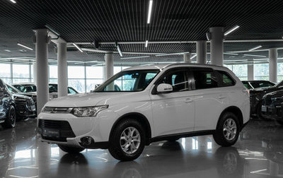 Mitsubishi Outlander III рестайлинг 3, 2014 год, 1 280 000 рублей, 1 фотография