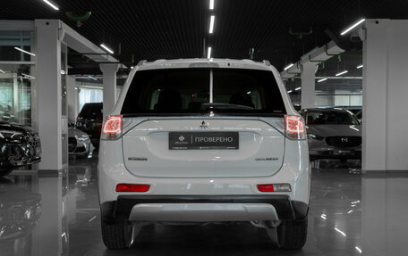 Mitsubishi Outlander III рестайлинг 3, 2014 год, 1 280 000 рублей, 6 фотография