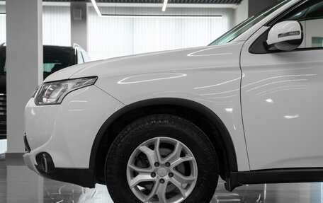 Mitsubishi Outlander III рестайлинг 3, 2014 год, 1 280 000 рублей, 18 фотография