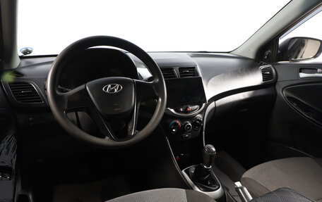 Hyundai Solaris II рестайлинг, 2012 год, 599 000 рублей, 7 фотография