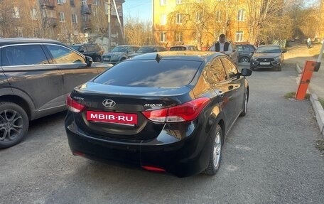 Hyundai Avante, 2011 год, 830 000 рублей, 4 фотография