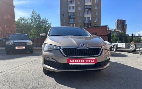 Skoda Rapid II, 2021 год, 1 800 000 рублей, 2 фотография