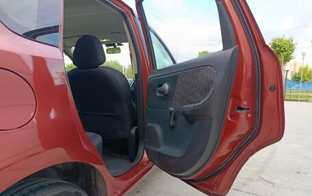 Nissan Note II рестайлинг, 2006 год, 499 000 рублей, 19 фотография