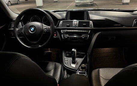 BMW 3 серия, 2018 год, 1 590 000 рублей, 9 фотография