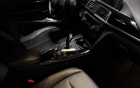 BMW 3 серия, 2018 год, 1 590 000 рублей, 8 фотография