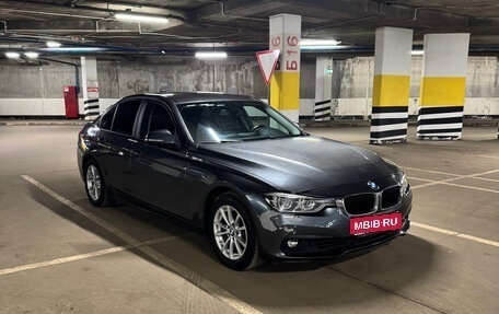 BMW 3 серия, 2018 год, 1 590 000 рублей, 2 фотография