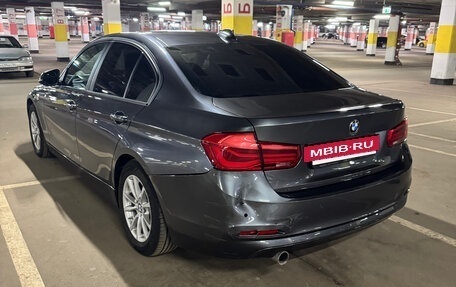 BMW 3 серия, 2018 год, 1 590 000 рублей, 4 фотография