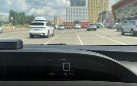 Toyota Prius IV XW50, 2018 год, 2 000 000 рублей, 15 фотография