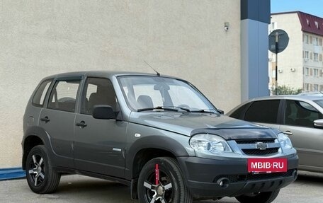 Chevrolet Niva I рестайлинг, 2011 год, 390 000 рублей, 3 фотография