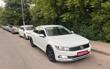 Volkswagen Passat B8 рестайлинг, 2015 год, 1 900 000 рублей, 1 фотография