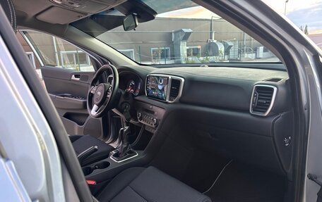 KIA Sportage IV рестайлинг, 2021 год, 2 250 000 рублей, 9 фотография