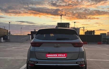 KIA Sportage IV рестайлинг, 2021 год, 2 250 000 рублей, 2 фотография