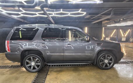 Cadillac Escalade III, 2010 год, 2 350 000 рублей, 3 фотография