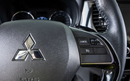 Mitsubishi Outlander III рестайлинг 3, 2021 год, 2 649 000 рублей, 18 фотография