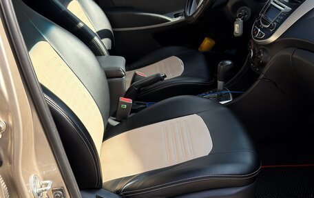 Hyundai Solaris II рестайлинг, 2011 год, 990 000 рублей, 13 фотография