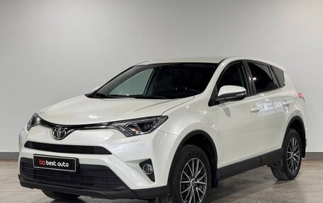 Toyota RAV4, 2017 год, 2 190 000 рублей, 2 фотография