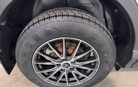 Toyota RAV4, 2017 год, 2 190 000 рублей, 10 фотография