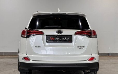 Toyota RAV4, 2017 год, 2 190 000 рублей, 8 фотография