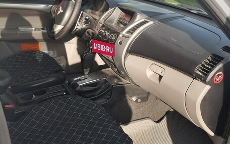 Mitsubishi Pajero Sport II рестайлинг, 2011 год, 1 488 000 рублей, 14 фотография
