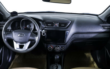 KIA Rio III рестайлинг, 2014 год, 990 000 рублей, 13 фотография