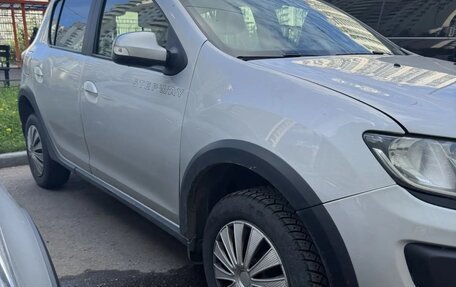 Renault Sandero II рестайлинг, 2017 год, 830 000 рублей, 6 фотография