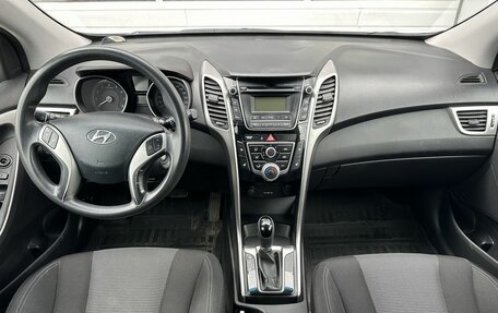 Hyundai i30 II рестайлинг, 2014 год, 980 000 рублей, 10 фотография