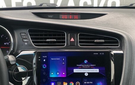 KIA cee'd III, 2014 год, 1 210 000 рублей, 22 фотография