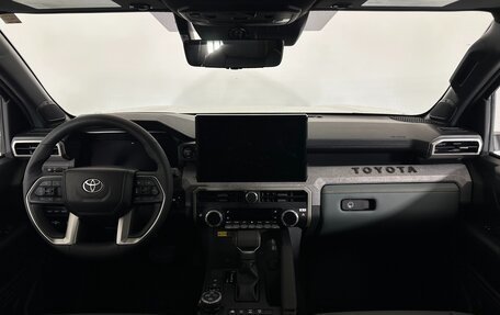 Toyota Tacoma, 2025 год, 11 500 000 рублей, 7 фотография