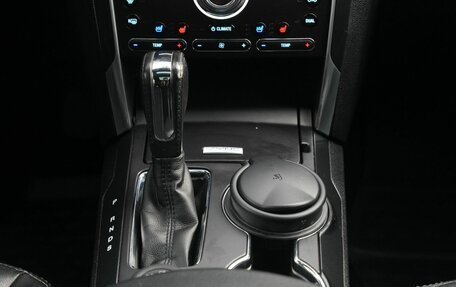 Ford Explorer VI, 2016 год, 2 200 000 рублей, 23 фотография