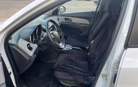 Chevrolet Cruze II, 2013 год, 790 000 рублей, 10 фотография